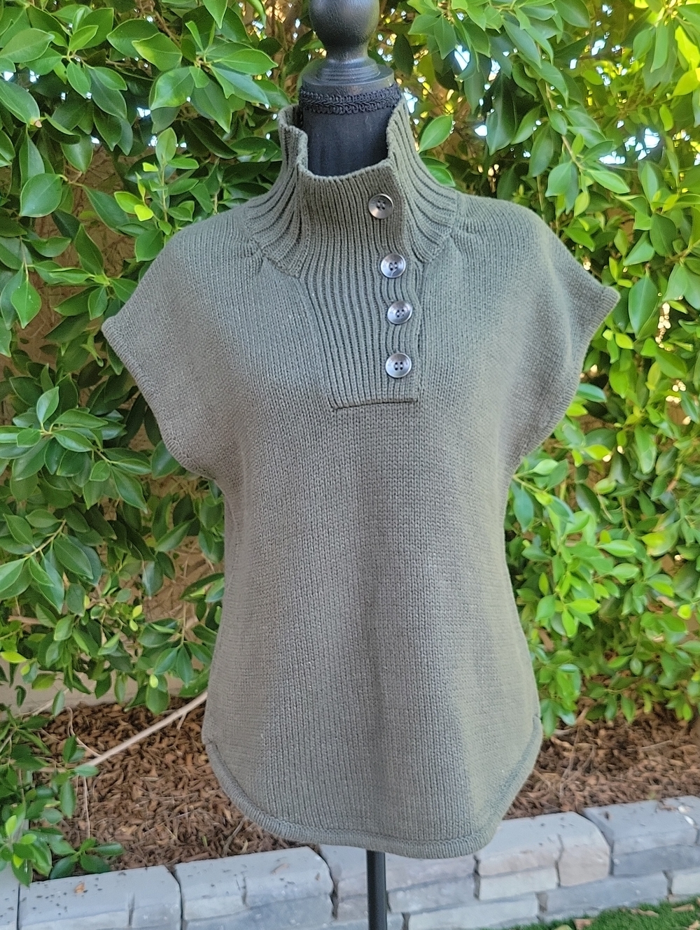 BCBGeneration Button Mock Neck Knit Short Sleeve Sweater Green Muted